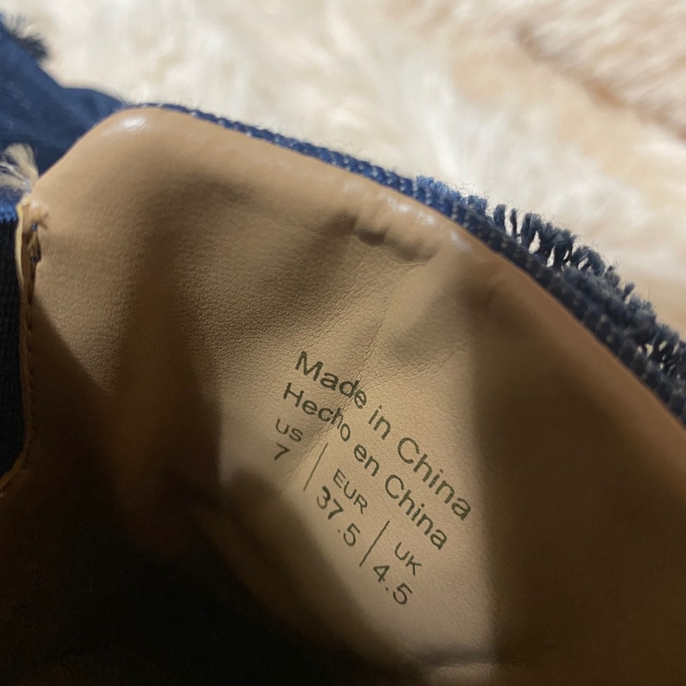 Denim Aldo slip ons - Picture 5 of 5